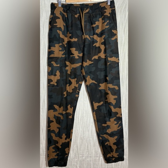 ZYIA Black and Brown Camouflage Joggers size Small - Picture 1 of 3